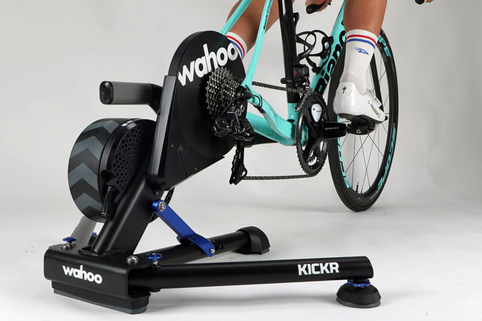 Amazon | 国内正規品 Wahoo Kickr Axis Feet ワフー キッカー